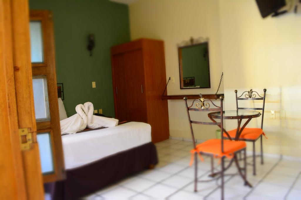 Hotel Aldama โคลิมา ห้อง รูปภาพ